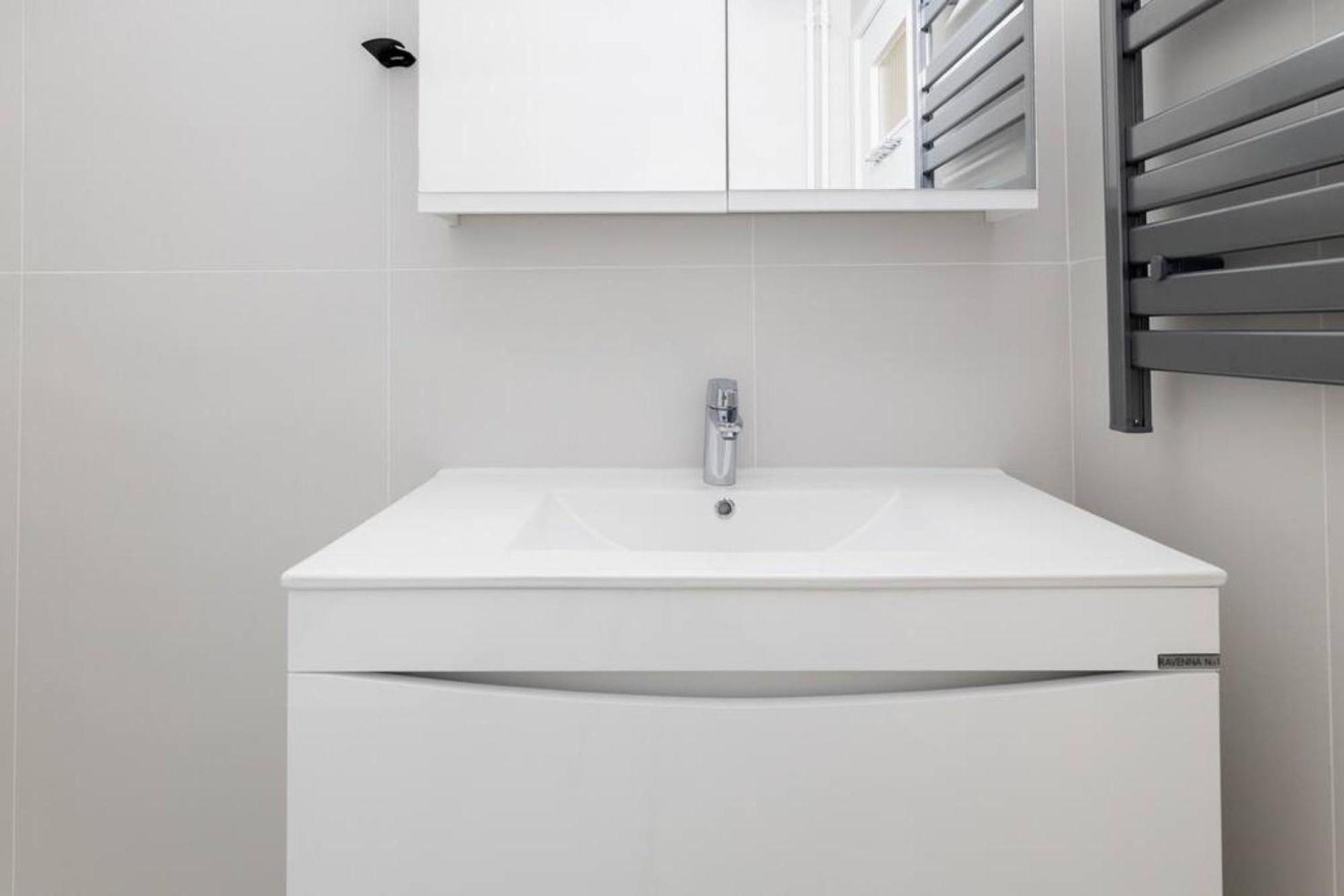 Amfitritis Family Lux Apartment At Palaio Faliro Athena Bagian luar foto