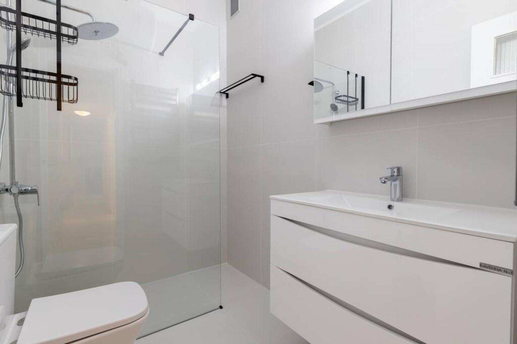 Amfitritis Family Lux Apartment At Palaio Faliro Athena Bagian luar foto